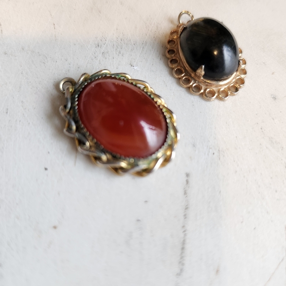 Jewelry - Dainty Gemstone Pendants Gold Tone Black Tiger's Eye And Carnelian